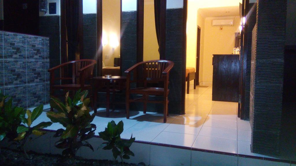 Jenny Bunker Homestay กูตา ภายนอก รูปภาพ