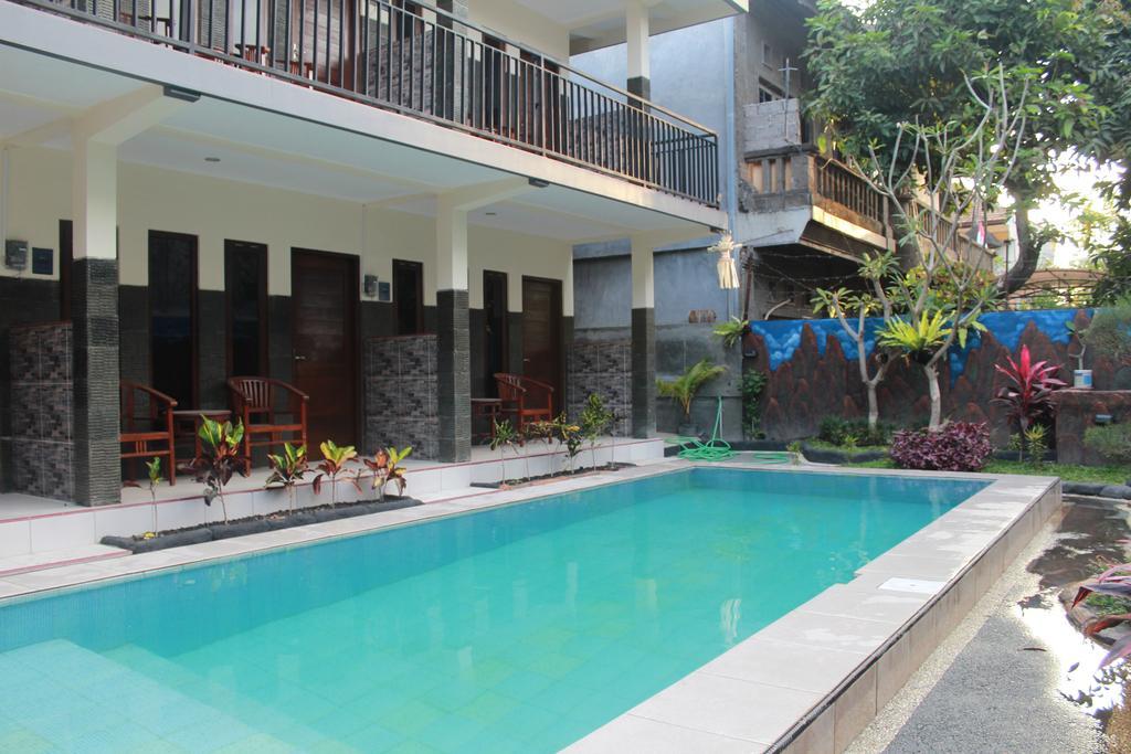 Jenny Bunker Homestay กูตา ภายนอก รูปภาพ