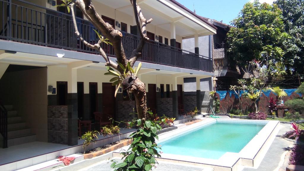 Jenny Bunker Homestay กูตา ภายนอก รูปภาพ