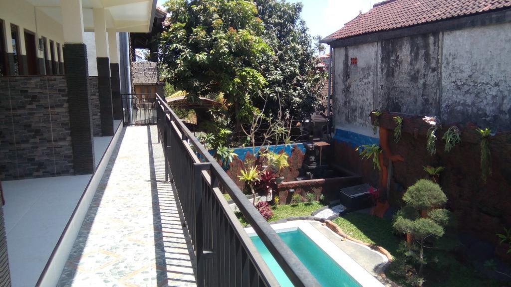 Jenny Bunker Homestay กูตา ภายนอก รูปภาพ
