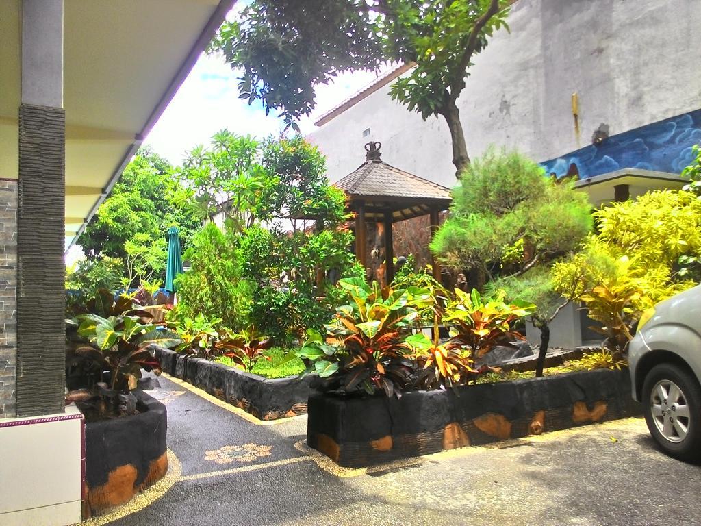 Jenny Bunker Homestay กูตา ภายนอก รูปภาพ
