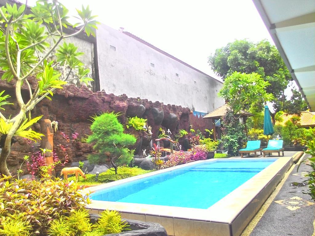 Jenny Bunker Homestay กูตา ภายนอก รูปภาพ