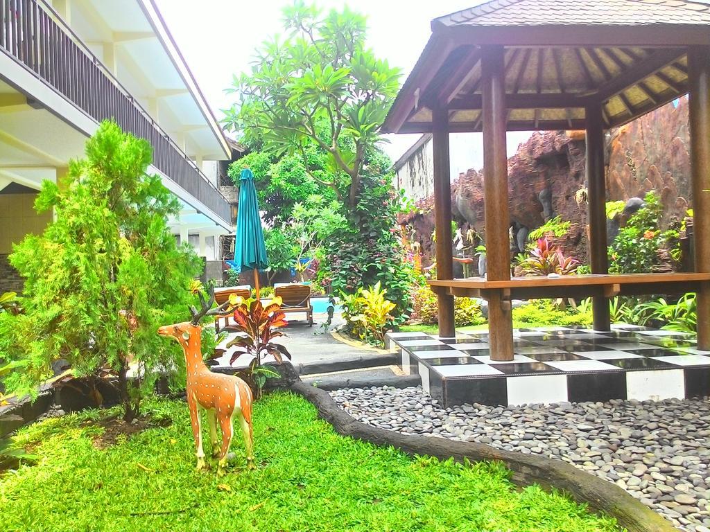 Jenny Bunker Homestay กูตา ภายนอก รูปภาพ